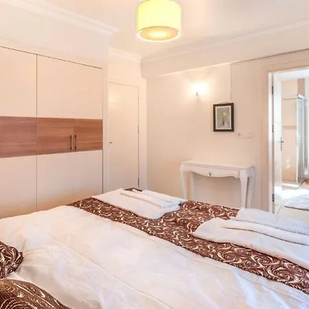 Great House With Shared Pool And Balcony In Gocek Villa *