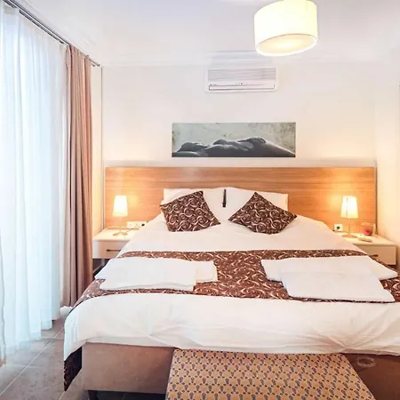 Villa Great House With Shared Pool And Balcony In Gocek Göcek