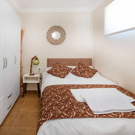Great House With Shared Pool And Balcony In Gocek Villa