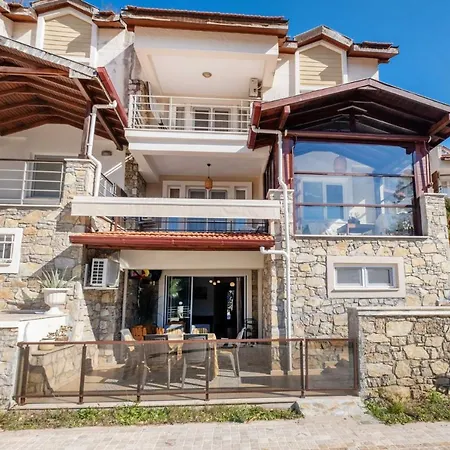 Great House With Shared Pool And Balcony In Gocek Villa *